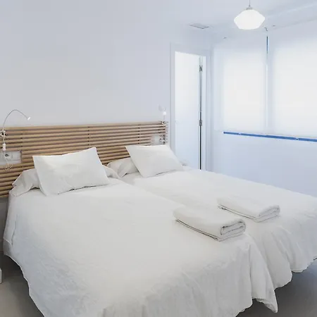 Blue Fin Apartment *