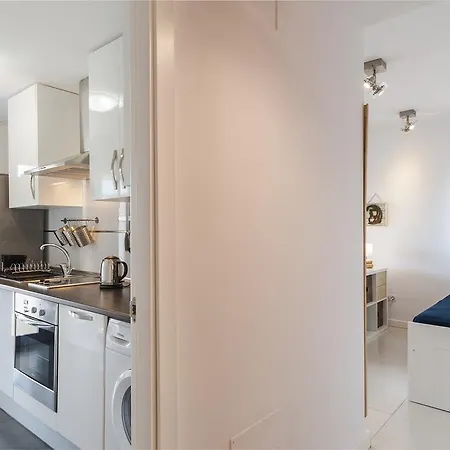 Blue Fin Apartment