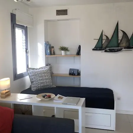 Apartment Blue Fin